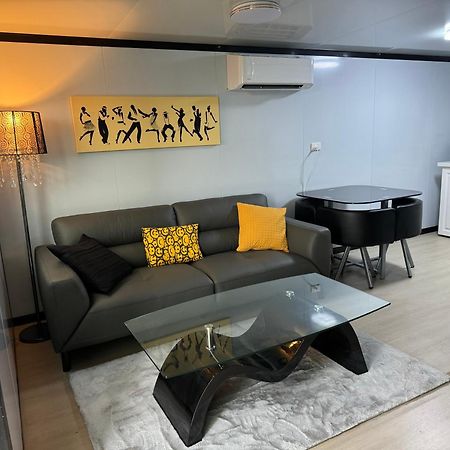 Ferienwohnung Tiny Container House Westmere Exterior foto